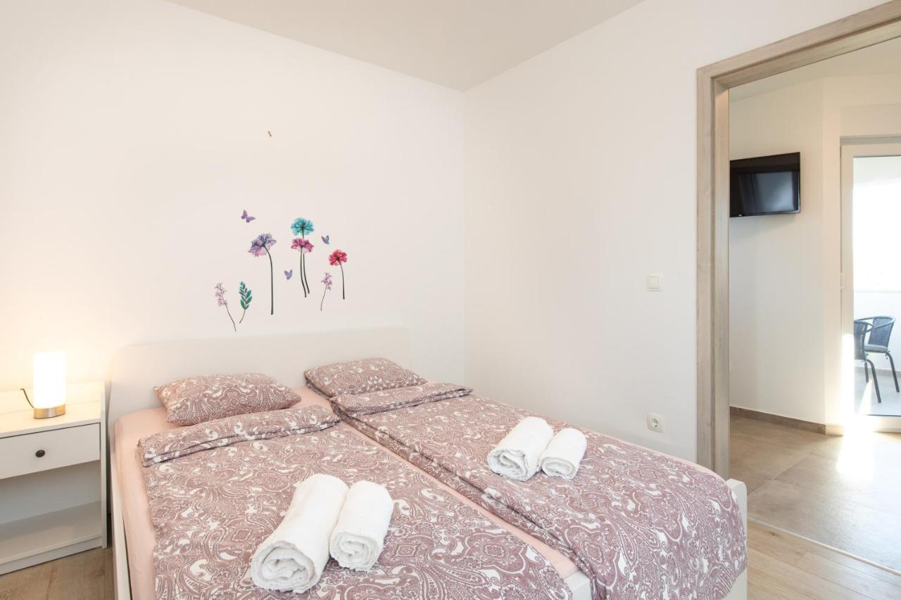 Apartments Brig perfect countryside holiday! Krk Town Eksteriør billede