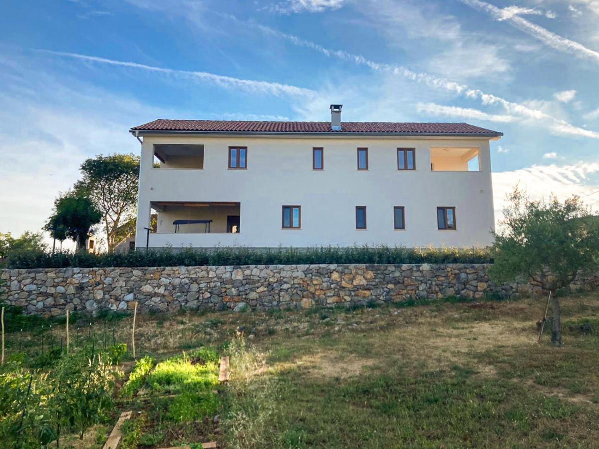 Apartments Brig perfect countryside holiday! Krk Town Eksteriør billede