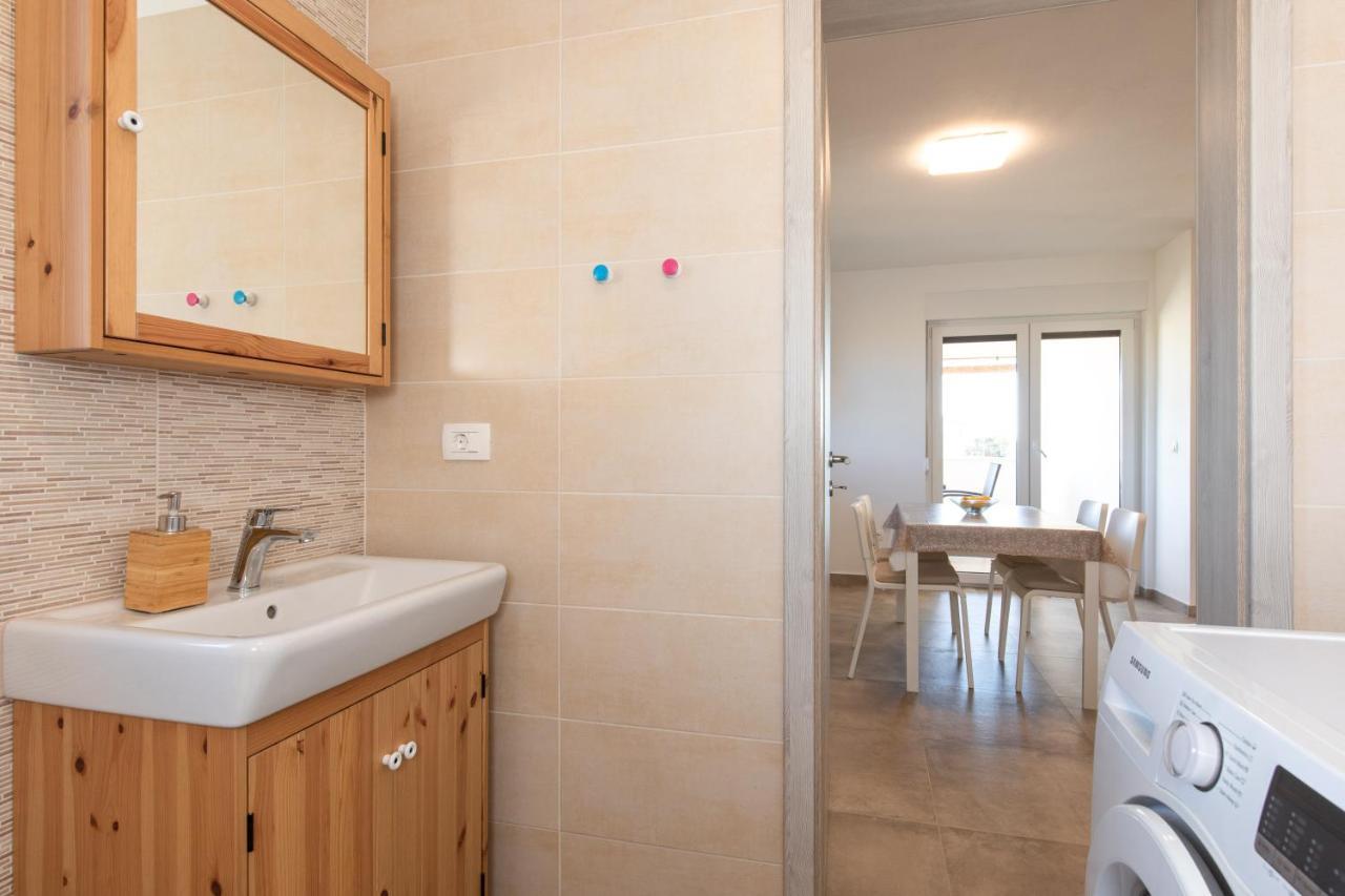Apartments Brig perfect countryside holiday! Krk Town Eksteriør billede