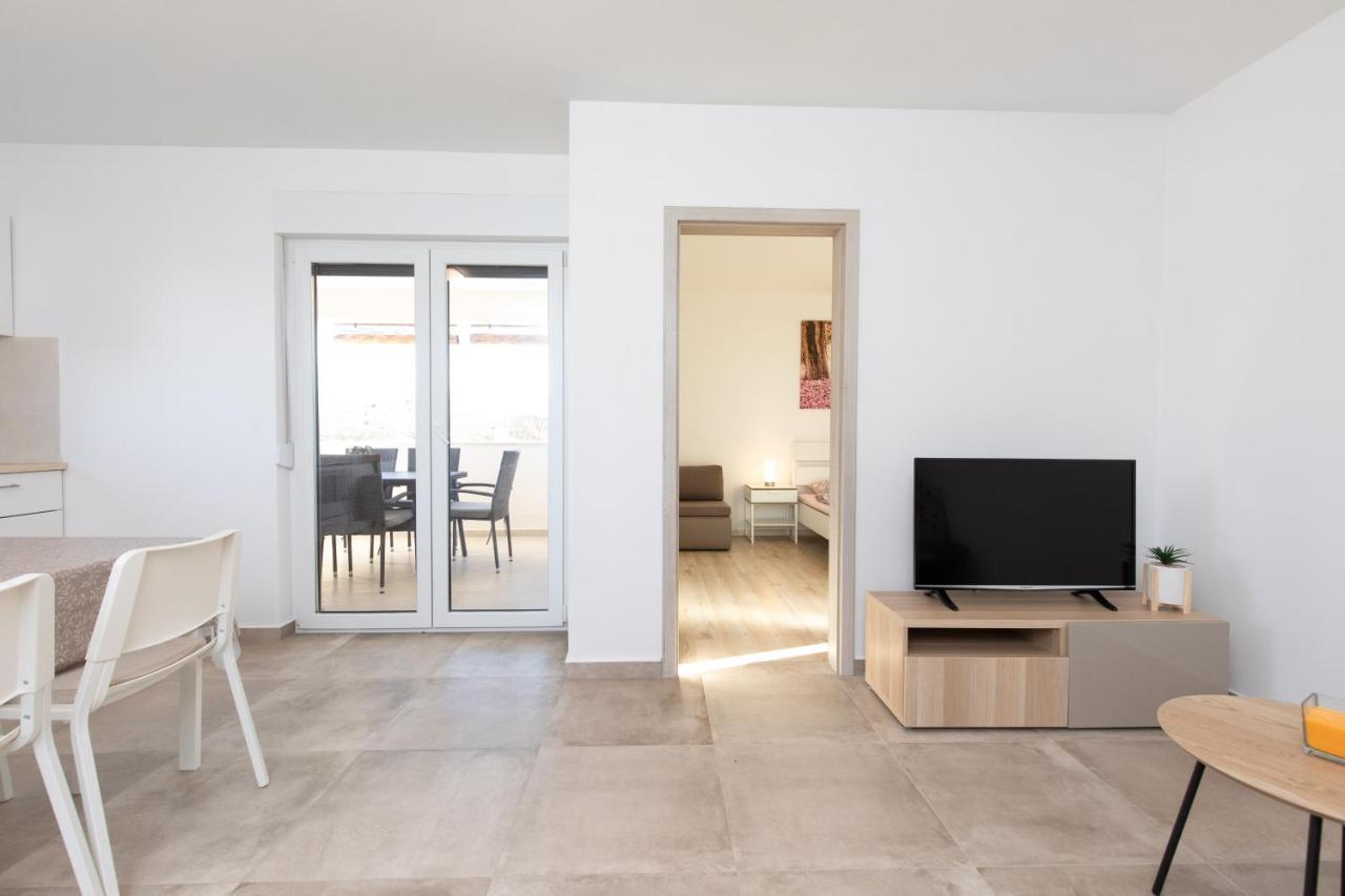 Apartments Brig perfect countryside holiday! Krk Town Eksteriør billede