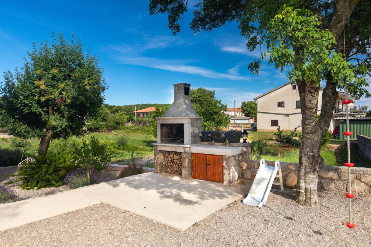 Apartments Brig perfect countryside holiday! Krk Town Eksteriør billede